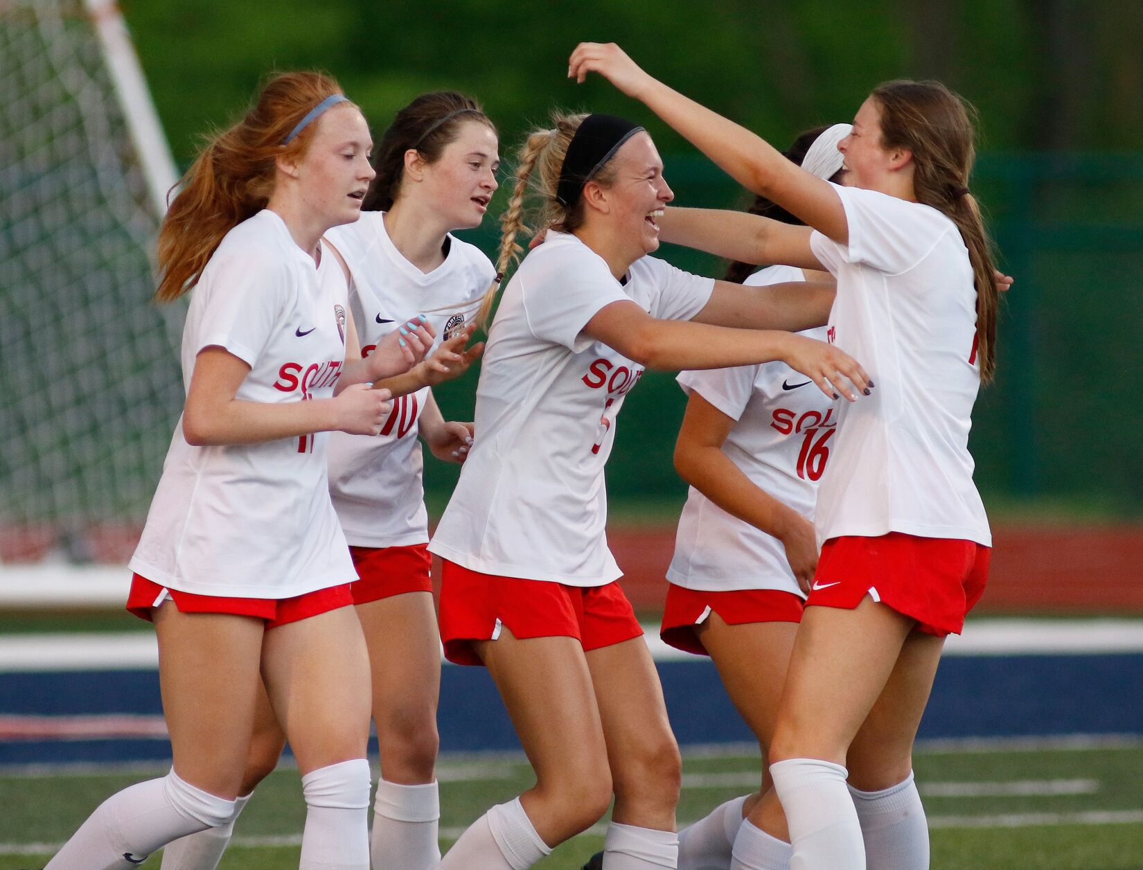 Fort Zumwalt South at Liberty Girls Soccer